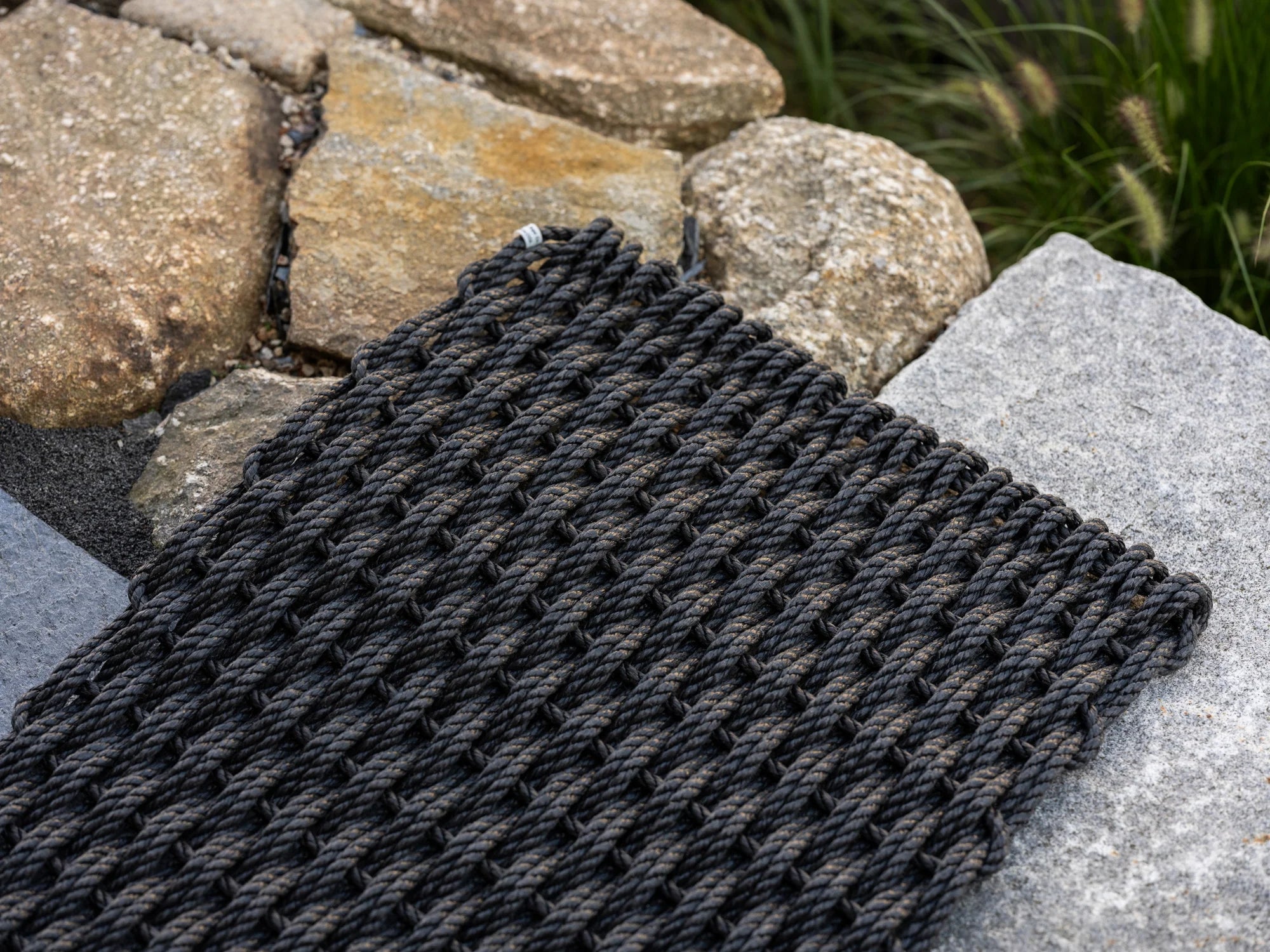 Charcoal marine rope door mat 21x34