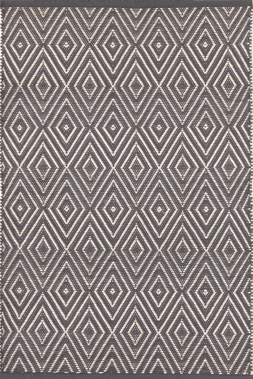 Diamond Graphite/Ivory Indoor/Outdoor Rug