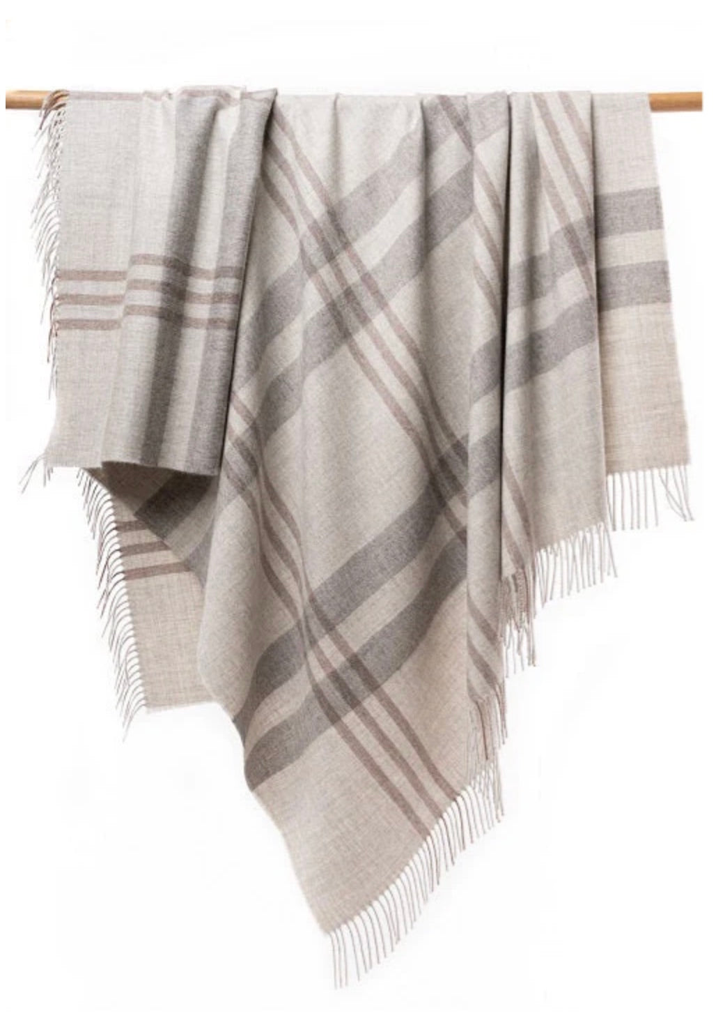 Huntsville alpaca throw light grey/grey50x70
