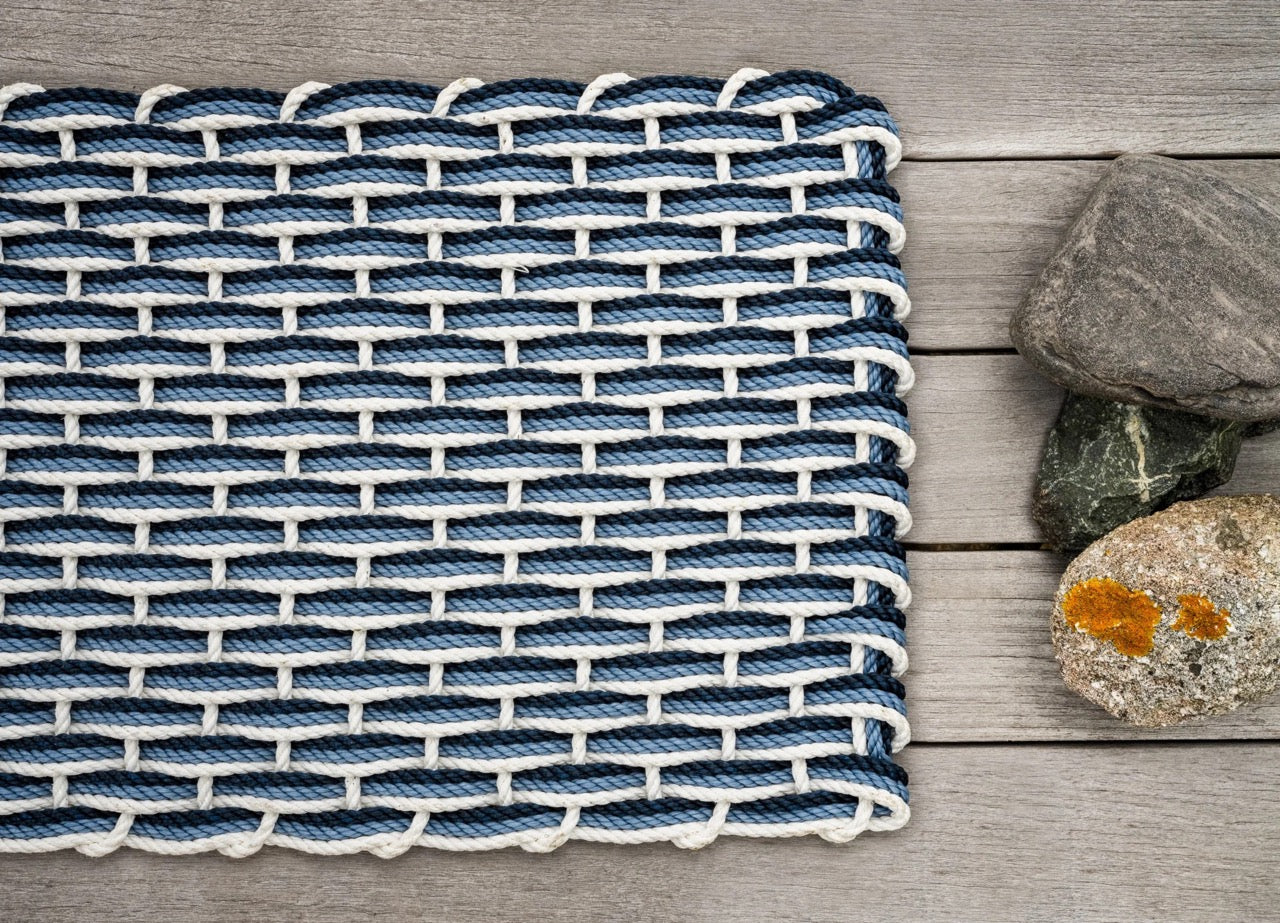 Marine rope carpet Pearl/Glacier Bay/Navy 21x34