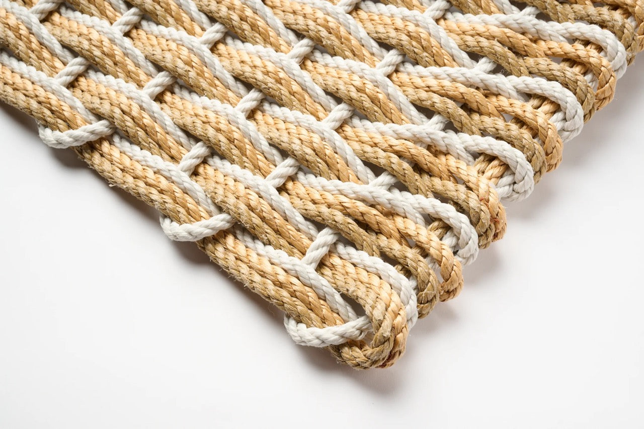 Marine rope carpet Oyster Honeycomb Wheat 21x34