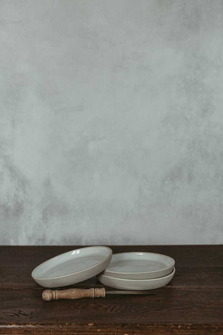 Classic 6" white plate