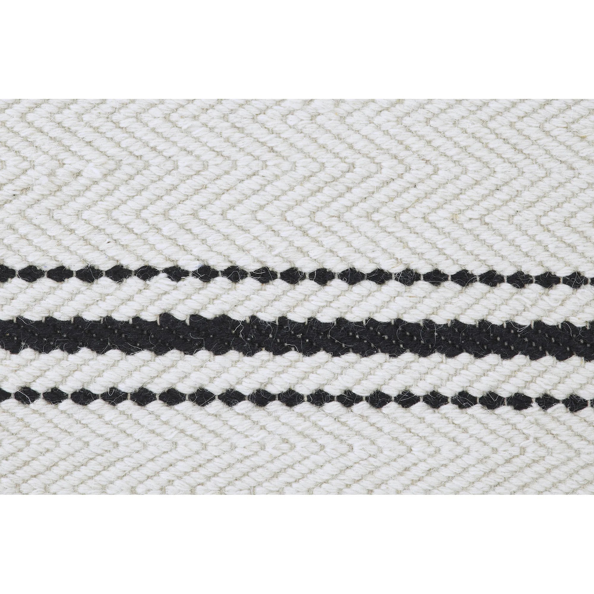 Alice carpet Ivory/Black 2'x 3'3"