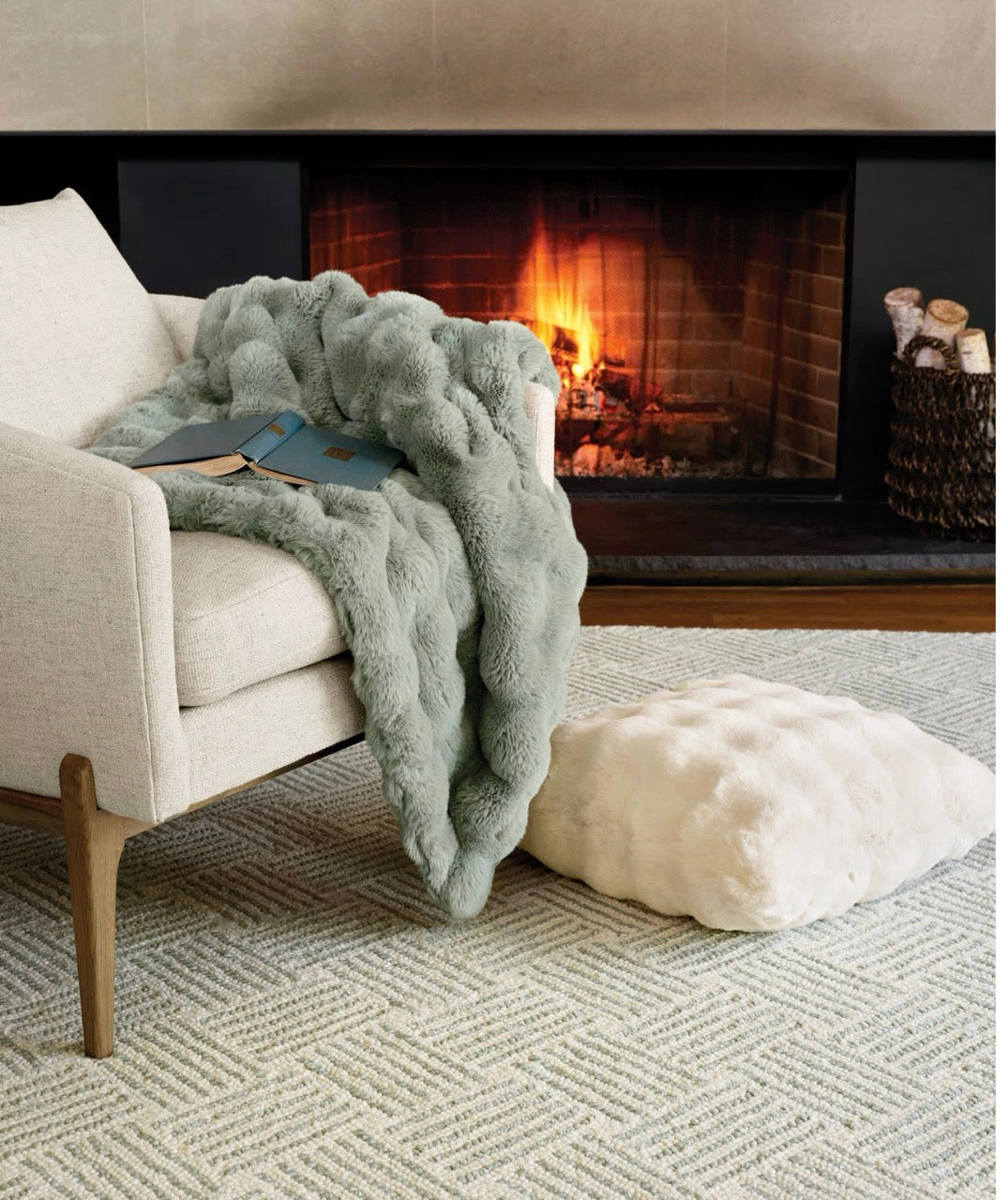 Fab Faux Ivory throw pillow; 22x22