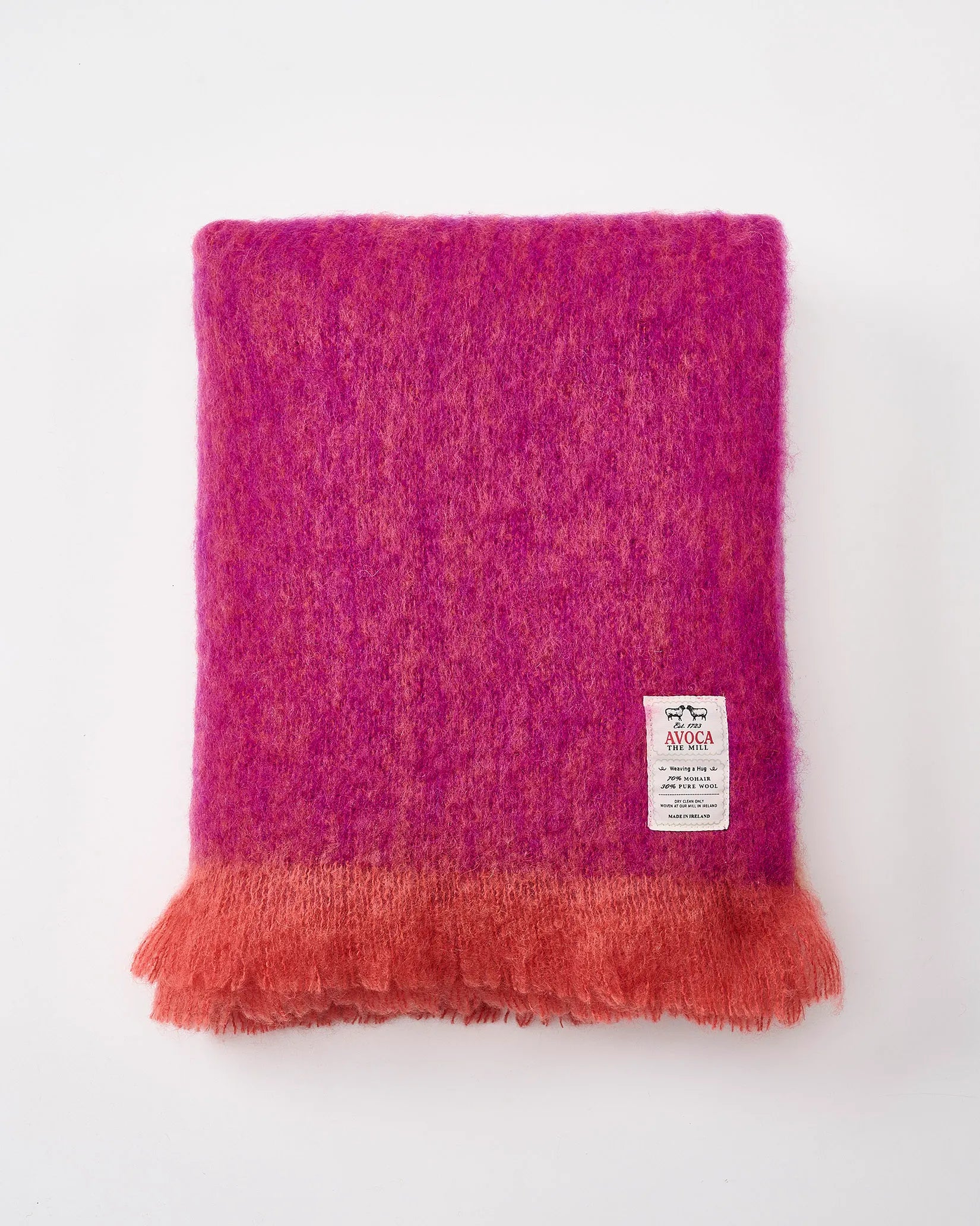 Jeté en laine Mohair Fuschia56x72