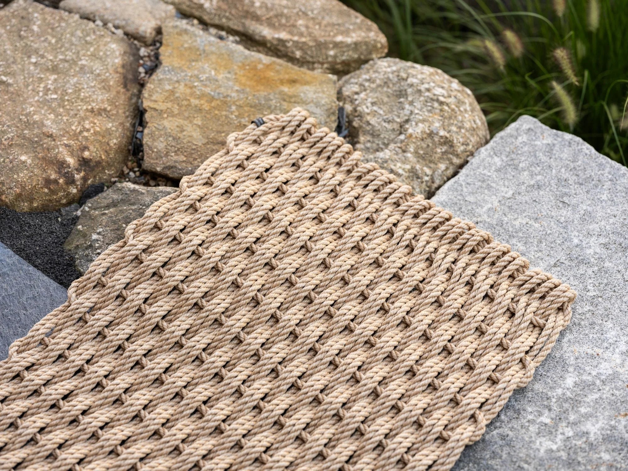 Straw marine rope door mat 21x34